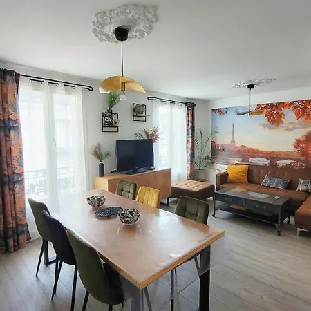 Apartment Familial Refait A Neuf Centre 20eme